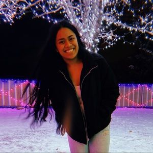 Meet your Posher, Lilly